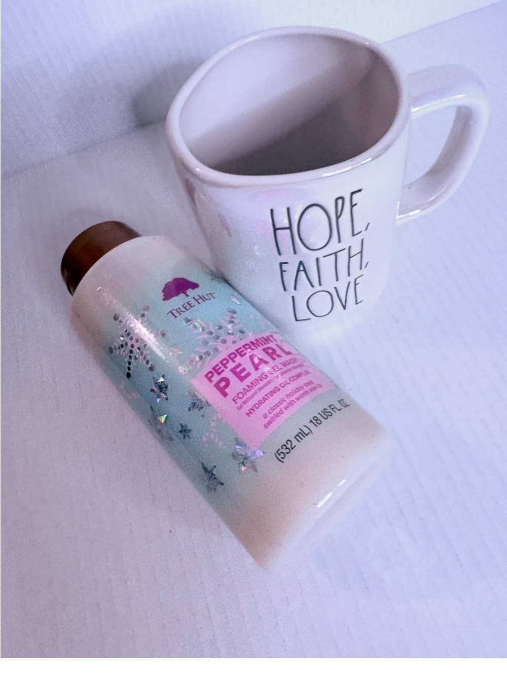 Gift Set Rae Dunn Mug Peppermint Hut foaming bath gel